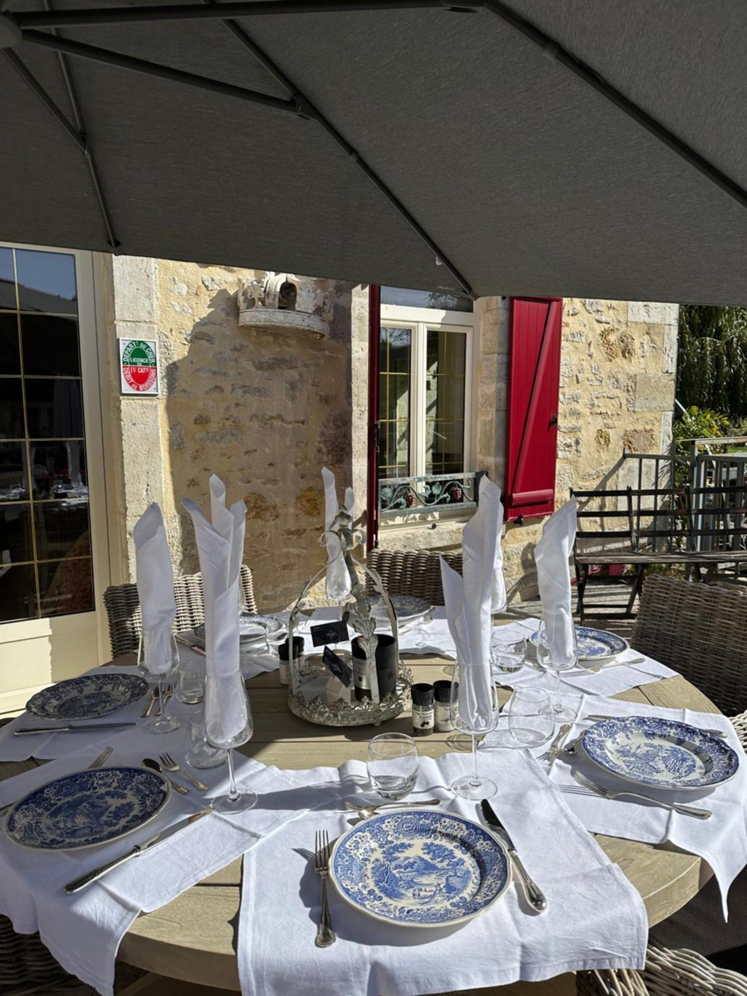 Moulin Le Fleurie Hotel Charenton-du-Cher Exterior foto